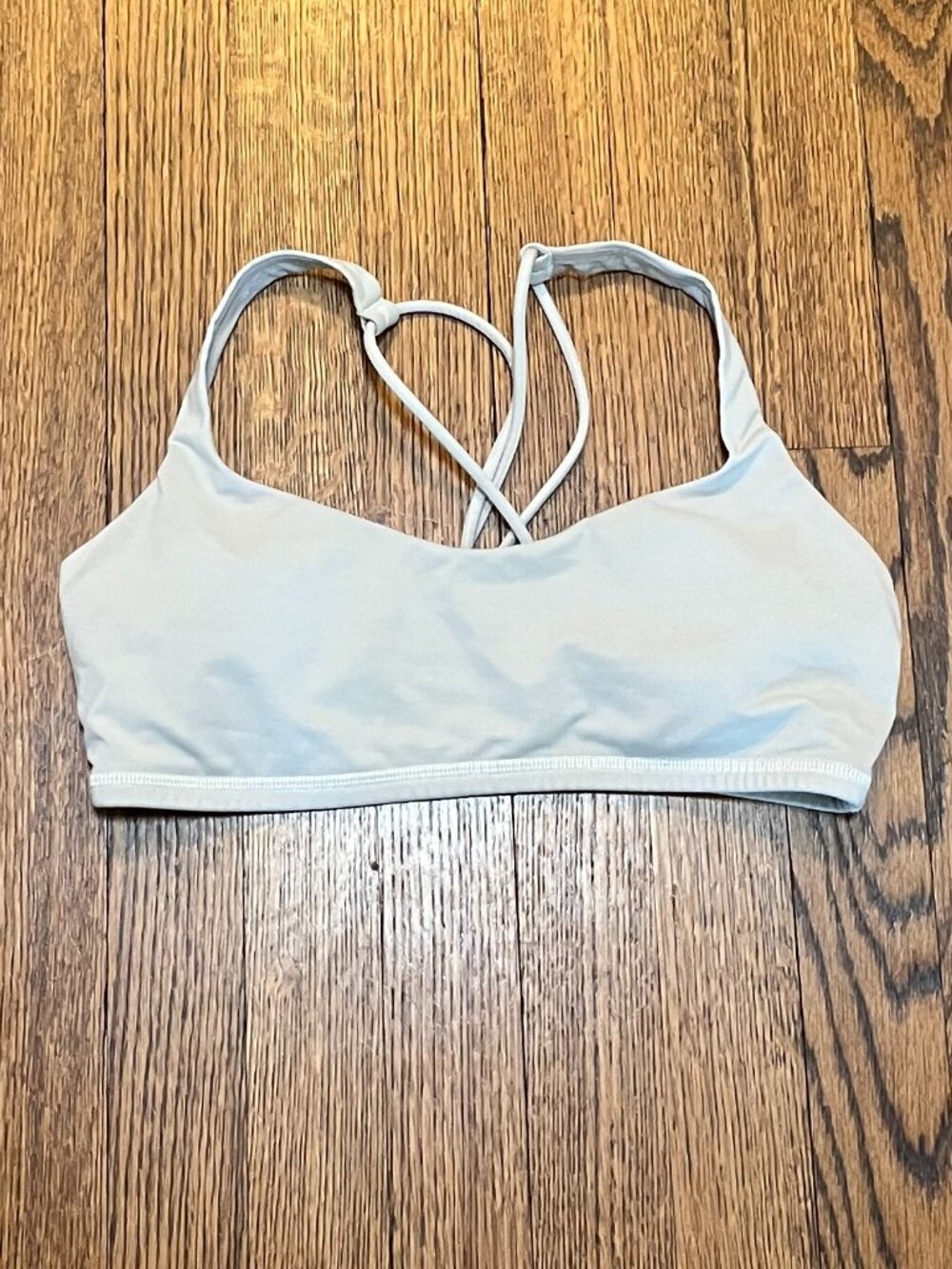 lululemon athletica Women’s White Crossback Sports Bra Size 8